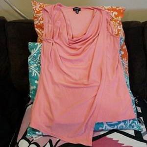 Sleeveless slinky like material top